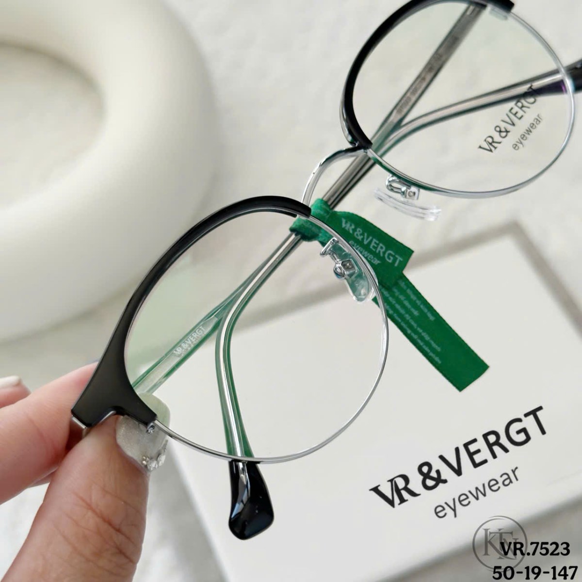 VR & VERGT  7523