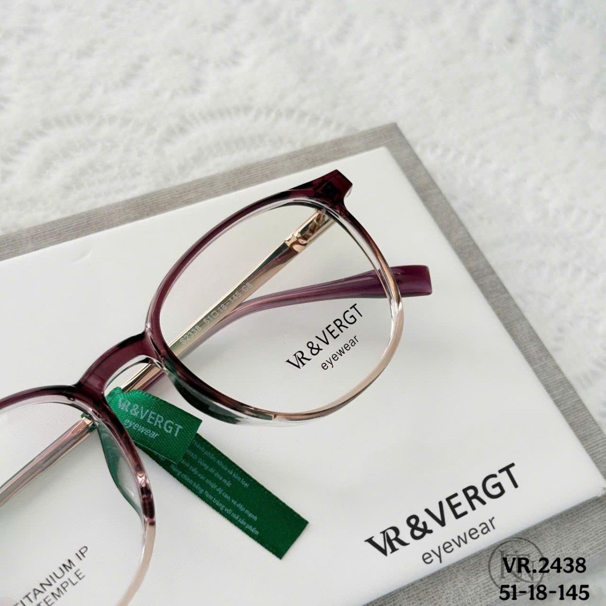 VR & VERGT  2438
